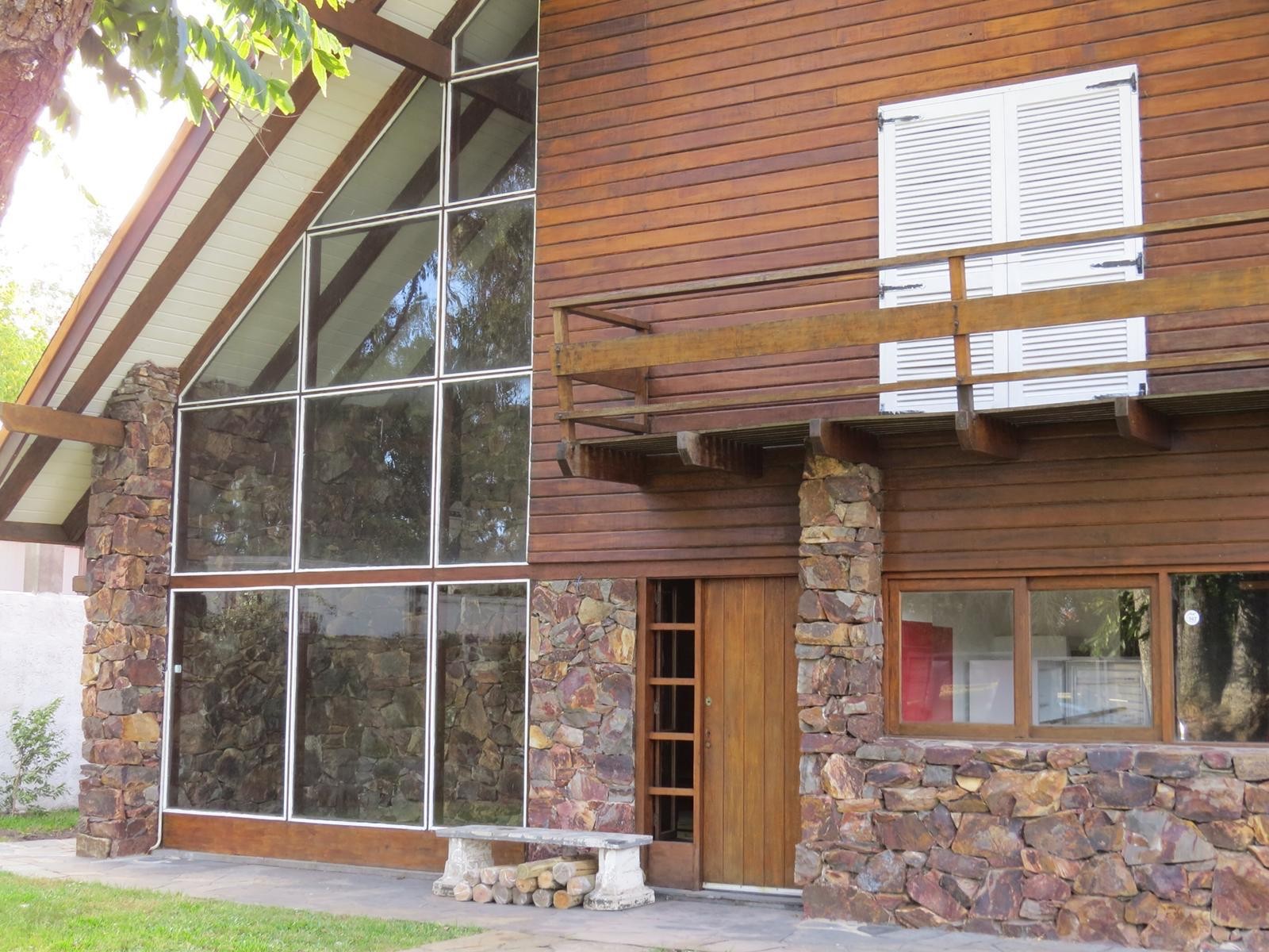 Alquiler Casa Carrasco Zona Colegios