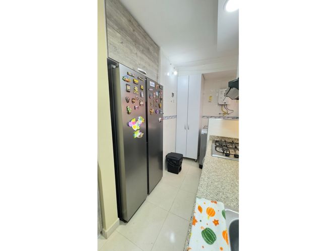 Apartamento de 2 alcobas en venta en Valle Del Lili, Cali, 56 m² · foto 9 de 24