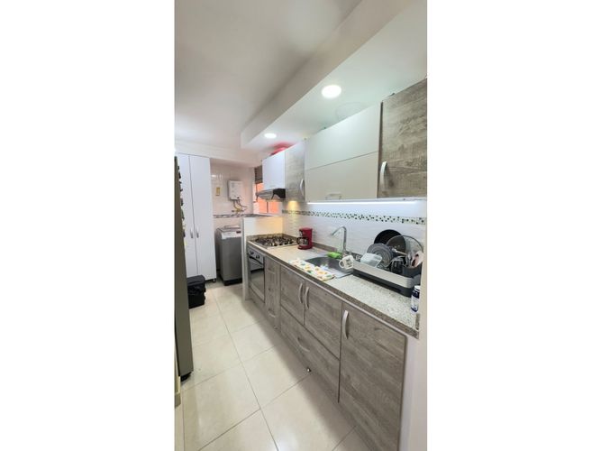 Apartamento de 2 alcobas en venta en Valle Del Lili, Cali, 56 m² · foto 11 de 24