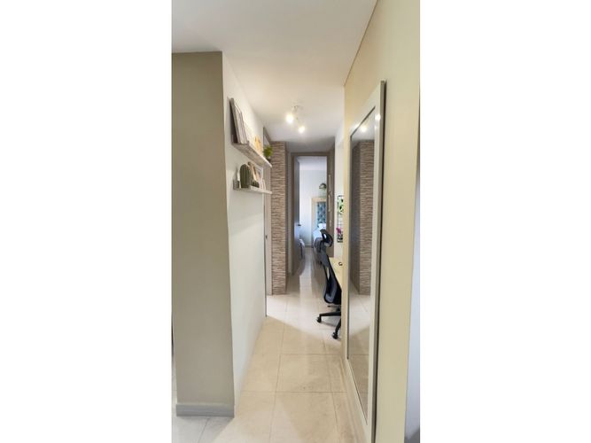 Apartamento de 2 alcobas en venta en Valle Del Lili, Cali, 56 m² · foto 13 de 24
