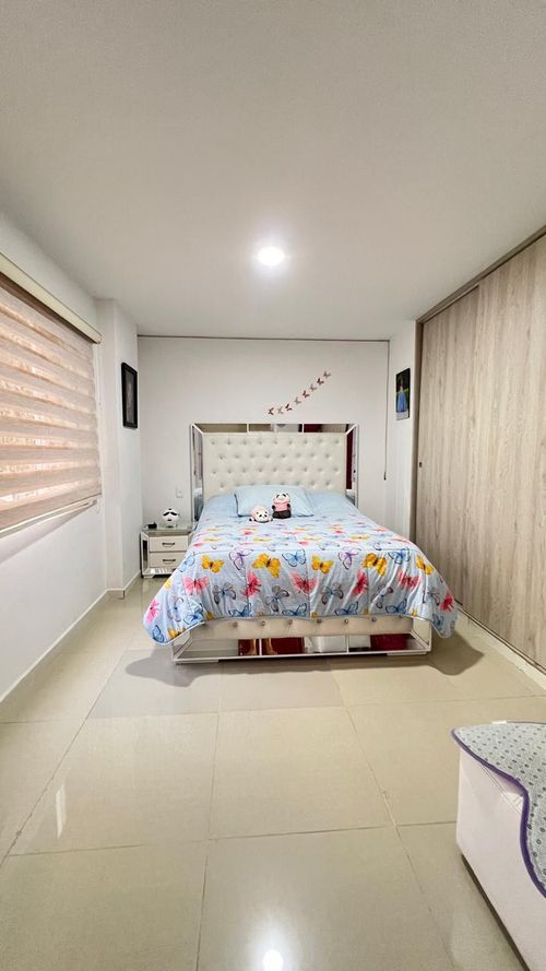 Casa de 6 alcobas en venta en Lagos Del Cacique, Bucaramanga, 450 m² · foto 15 de 16