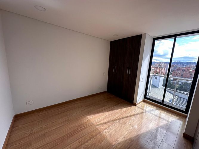 Apartamento en venta en Cedritos, Bogotá · foto 3 de 20