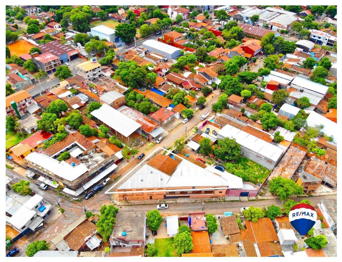 Vendo depósito en zona estratégica en Fernando de la Mora Zona Abasto | Eje comercial y estratégico para tu empresa logística — foto 3