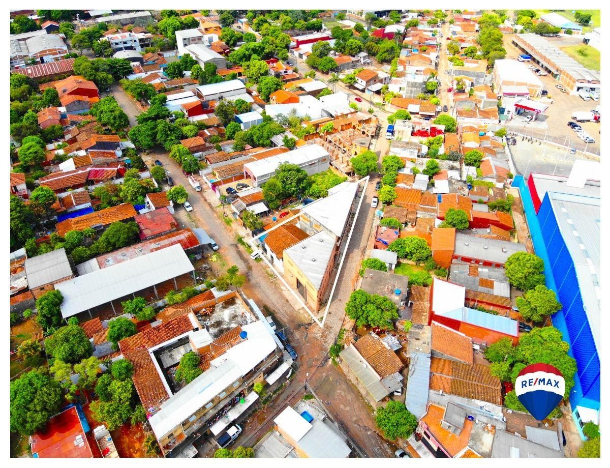Vendo depósito en zona estratégica en Fernando de la Mora Zona Abasto | Eje comercial y estratégico para tu empresa logística — foto 2