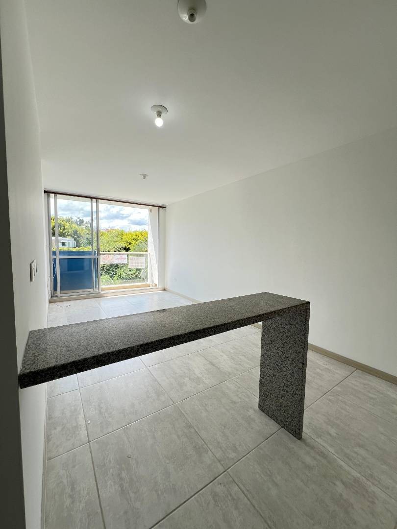 Apartamento en venta en Maraya, Pereira · foto 3 de 17