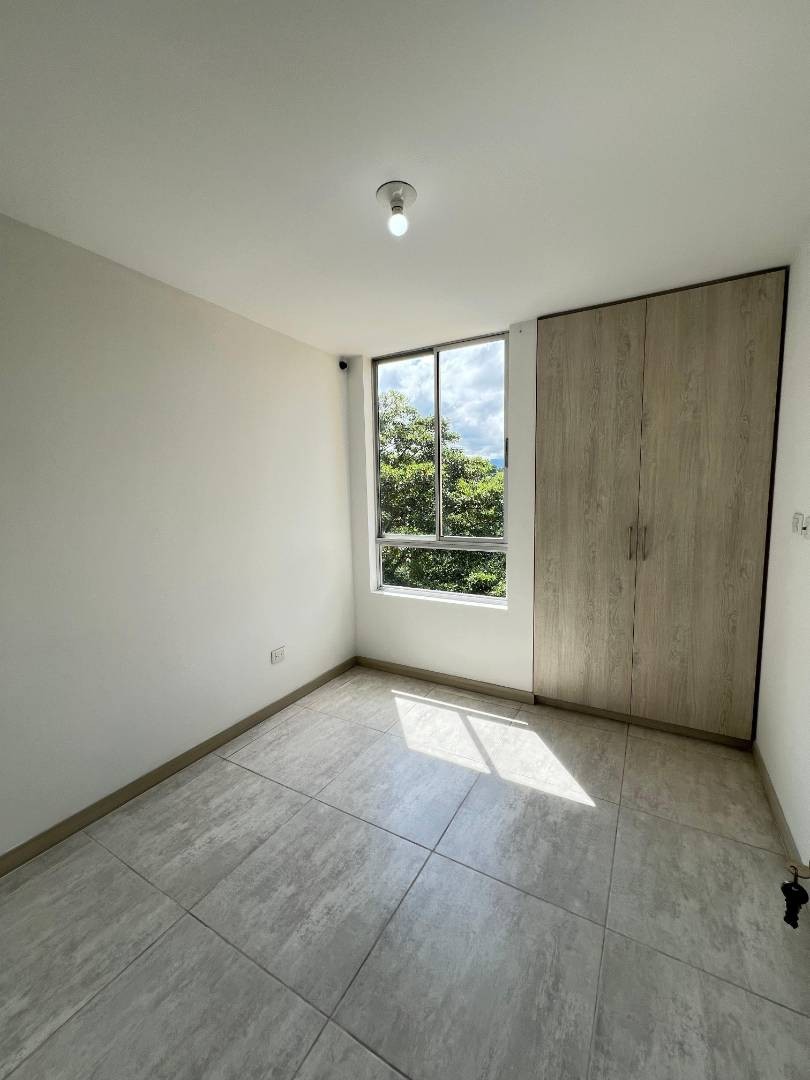 Apartamento en venta en Maraya, Pereira · foto 5 de 17