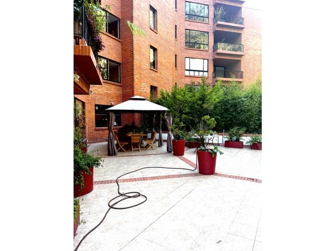 Apartamento en venta en Santa Barbara, Bogotá · foto 18 de 24