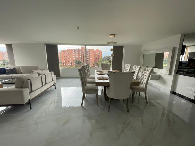 Apartamento en venta en Ciudad Salitre, Bogotá · foto 3 de 24