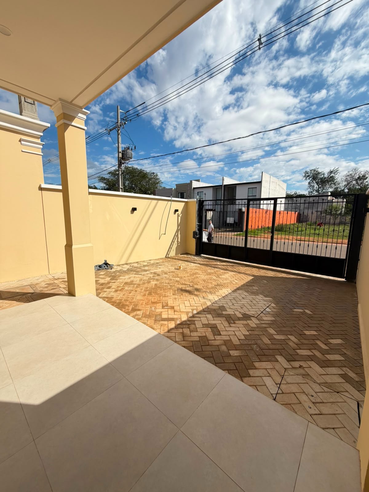 Altos de Provenza - Exclusivos dúplex en venta zona Conmebol - Barrio Loma Merlo — foto 2