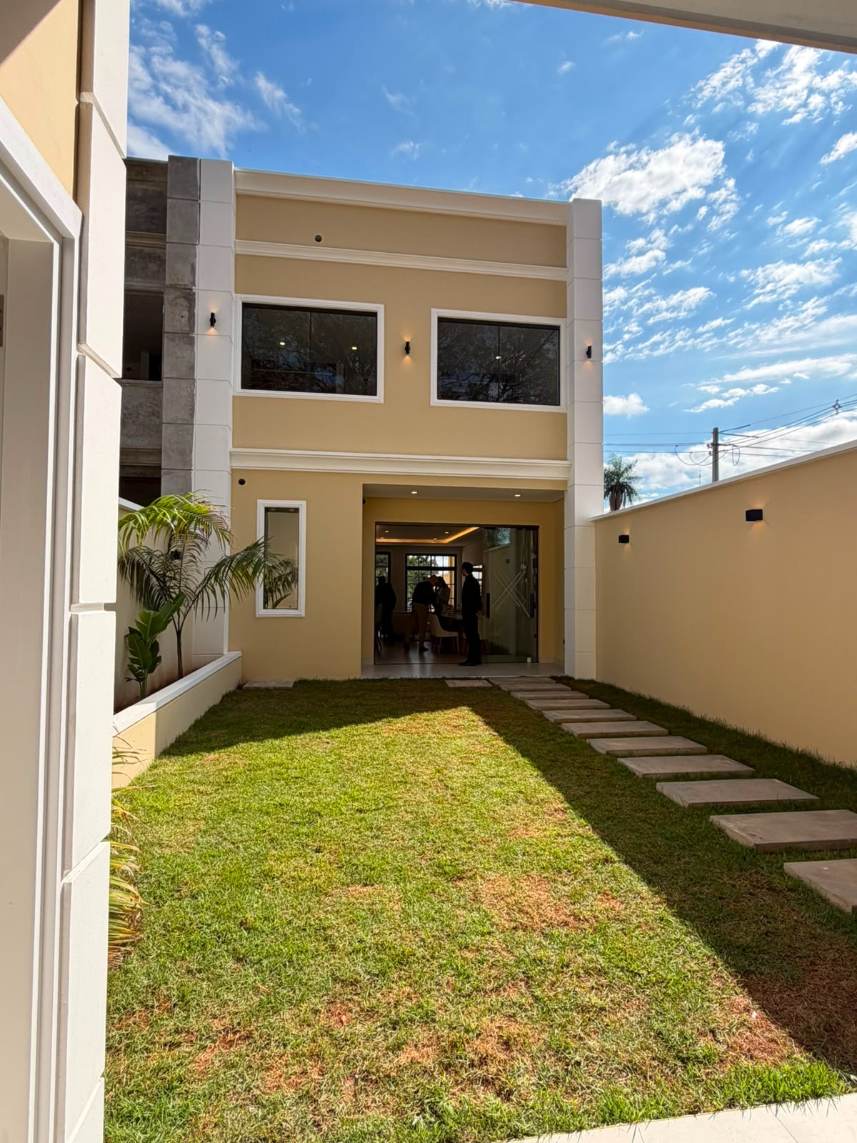 Altos de Provenza - Exclusivos dúplex en venta zona Conmebol - Barrio Loma Merlo — foto 3