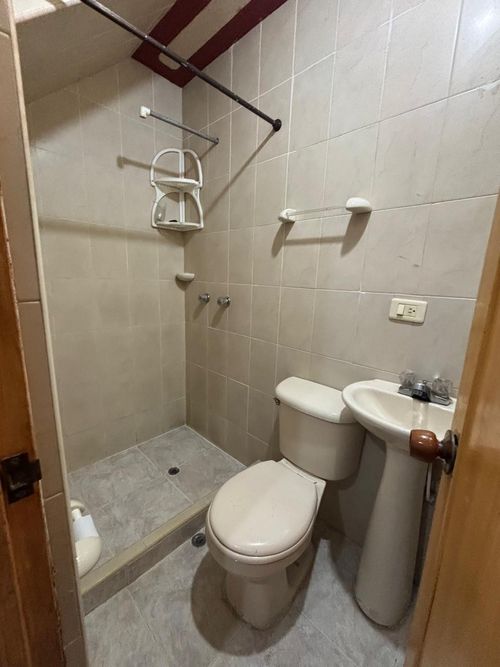 Edificio en venta en Paso Del Comercio, Cali, 210 m² · foto 11 de 15