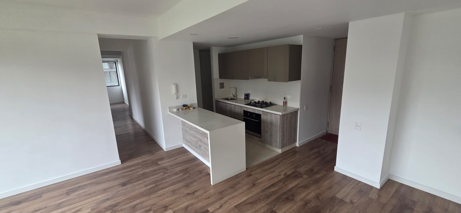 Apartamento en venta en Ciudad Salitre, Bogotá · foto 3 de 24
