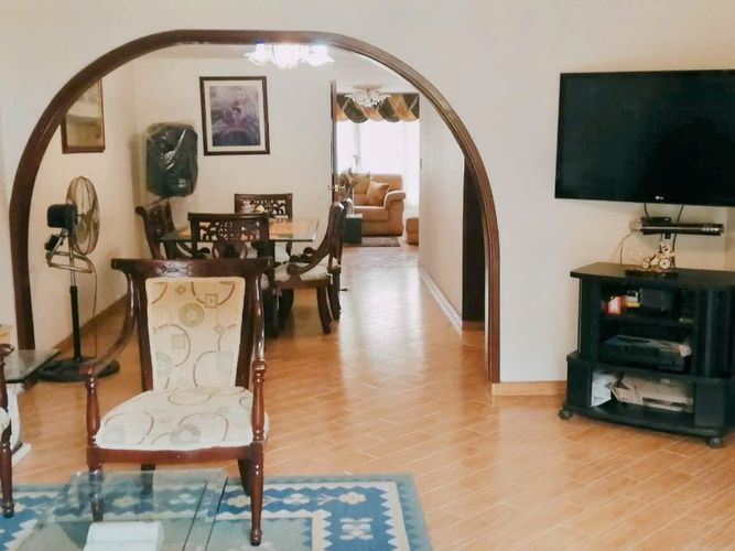 Casa de 5 alcobas en venta en Vipasa, Cali, 264 m² · foto 3 de 6