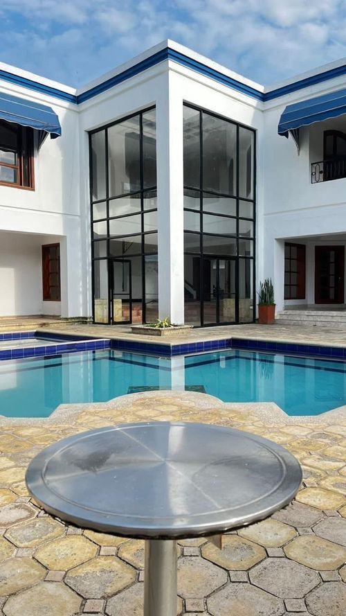 Casa de 6 alcobas en venta en La Riverita, Cali, 930 m² · foto 11 de 22