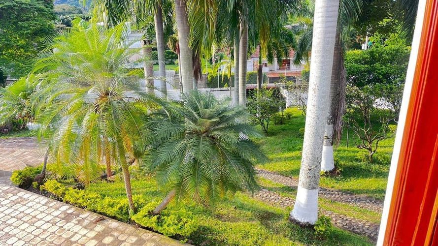 Casa de 6 alcobas en venta en La Riverita, Cali, 930 m² · foto 18 de 22