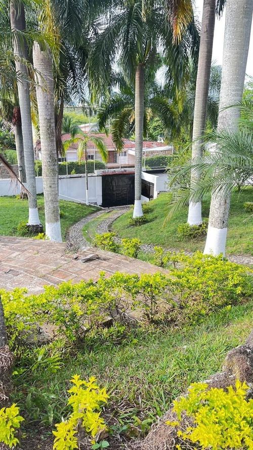 Casa de 6 alcobas en venta en La Riverita, Cali, 930 m² · foto 21 de 22