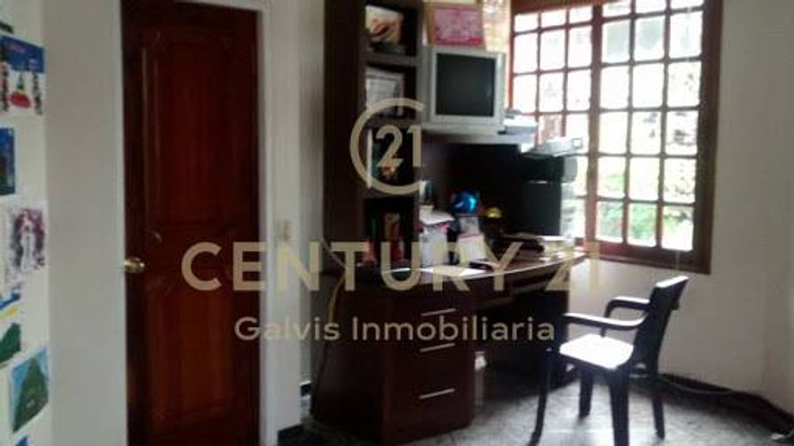 Casa de 3 alcobas en venta en Altos De Villa Codem, Villavicencio, 400 m² · foto 3 de 9