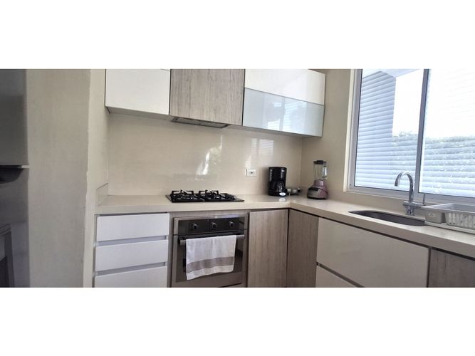 Casa de 3 alcobas en venta en Girardot, Ricaurte, 98 m² · foto 8 de 16
