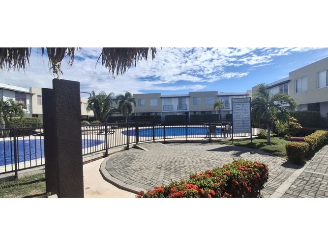 Casa de 3 alcobas en venta en Girardot, Ricaurte, 98 m² · foto 13 de 16