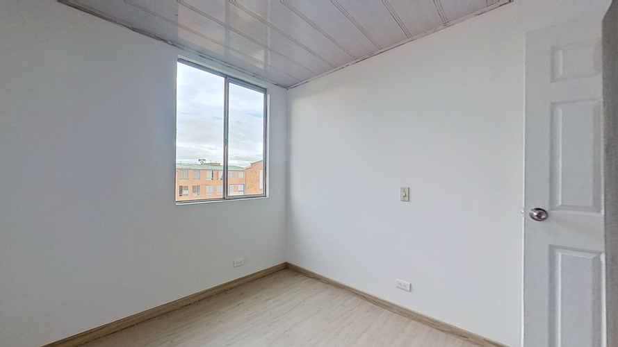 Apartamento de 2 alcobas en venta en Conjunto Residencial Zaragoza Ii, Madrid, 53 m² · foto 7 de 24