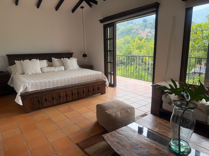 Casa de 3 alcobas en venta en Sector Cañaveralejo Sur La Sirena, Cali, 500 m² · foto 4 de 7