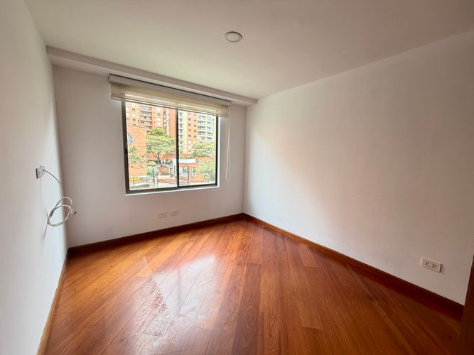 Apartamento de 3 alcobas en venta en Lagos De Cordoba, Bogotá, 154 m² · foto 14 de 24