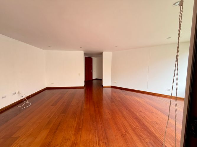 Apartamento de 3 alcobas en venta en Lagos De Cordoba, Bogotá, 154 m² · foto 18 de 24