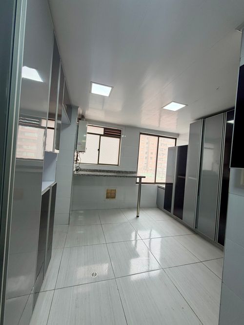 Apartamento de 3 alcobas en venta en Lagos De Cordoba, Bogotá, 154 m² · foto 23 de 24
