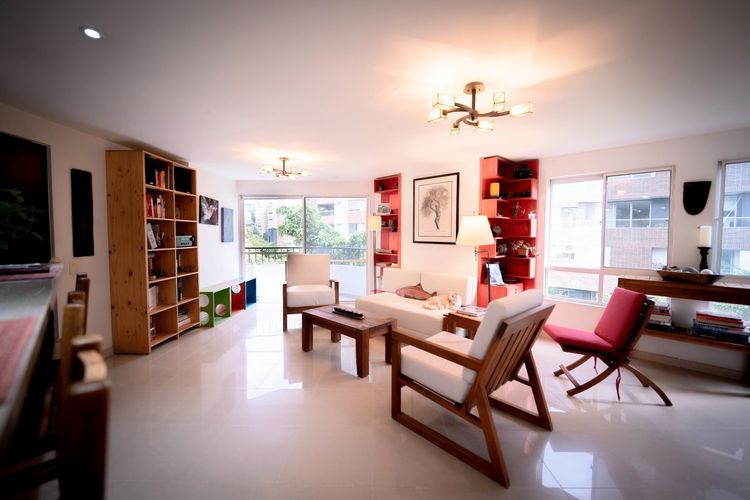 Apartamento de 3 alcobas en venta en Bosques De Zuñiga, Envigado, 156 m² · foto 2 de 24