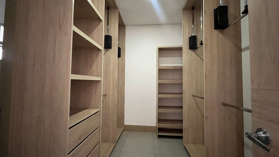 Apartamento de 3 alcobas en venta en Arboledas, Cali, 153 m² · foto 7 de 17