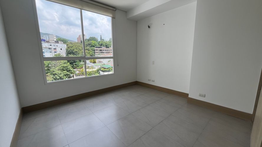 Apartamento de 3 alcobas en venta en Arboledas, Cali, 153 m² · foto 9 de 17