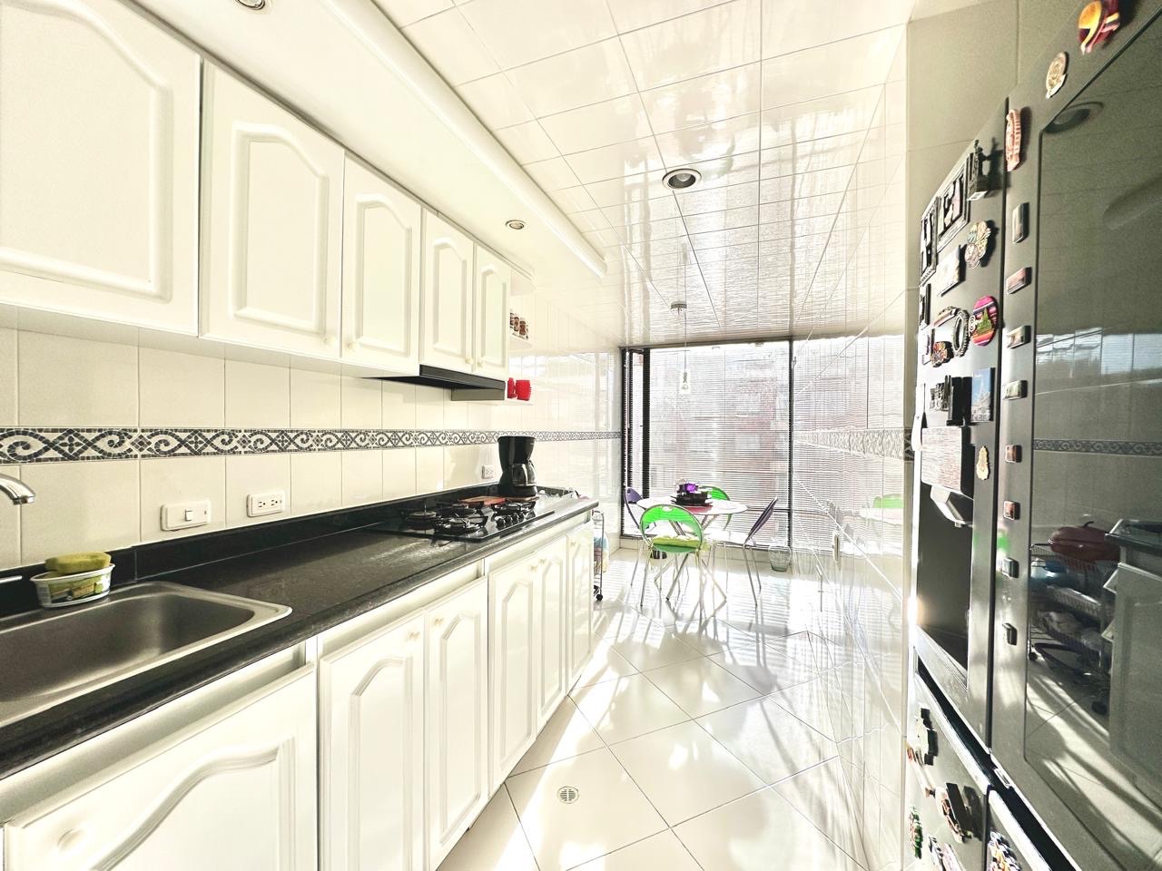 Apartamento en venta en Altos De Bella Suiza, Bogotá · foto 6 de 23