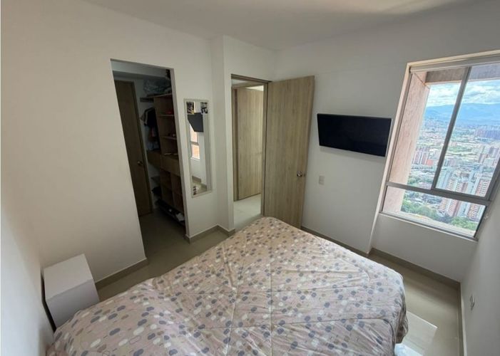 Apartamento de 3 alcobas en venta en Las Lomitas, Sabaneta, 59 m² · foto 7 de 10