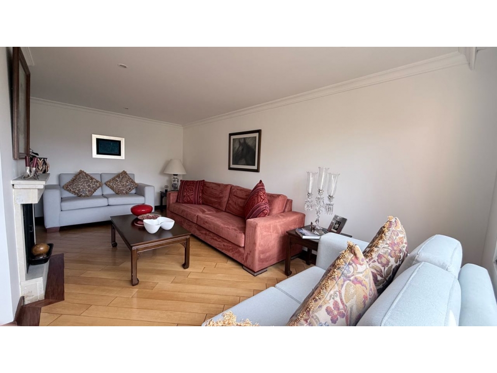 Apartamento en venta en Bella Suiza, Bogotá · foto 2 de 14