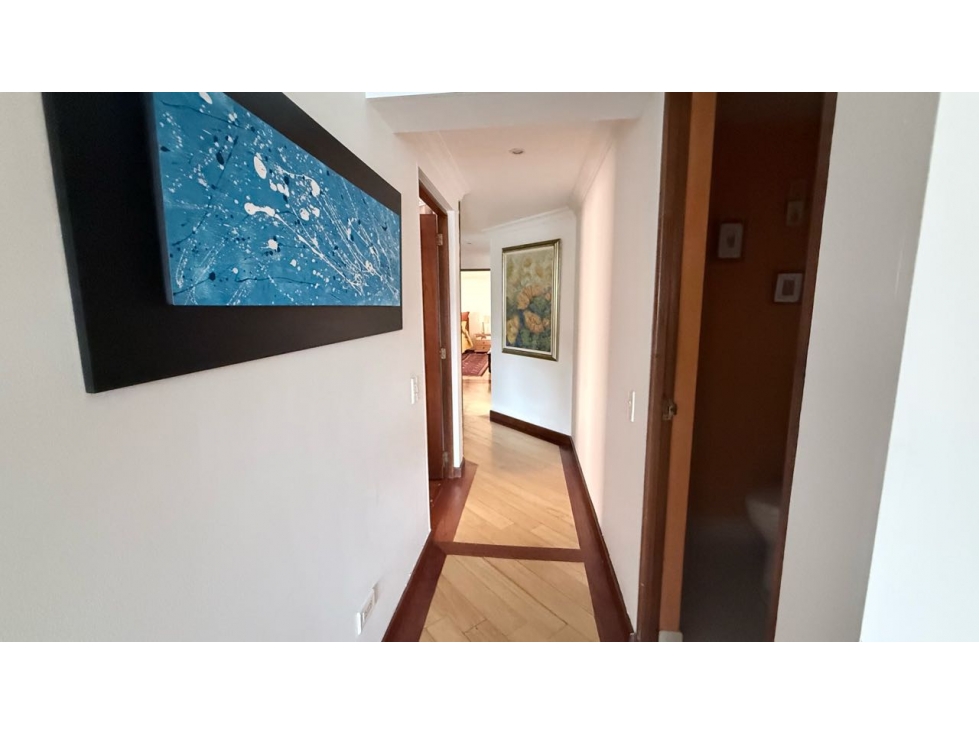 Apartamento en venta en Bella Suiza, Bogotá · foto 4 de 14
