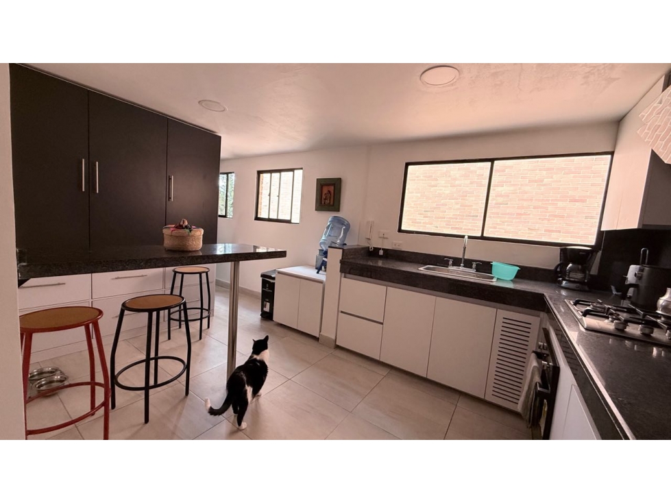 Apartamento en venta en Bella Suiza, Bogotá · foto 12 de 14
