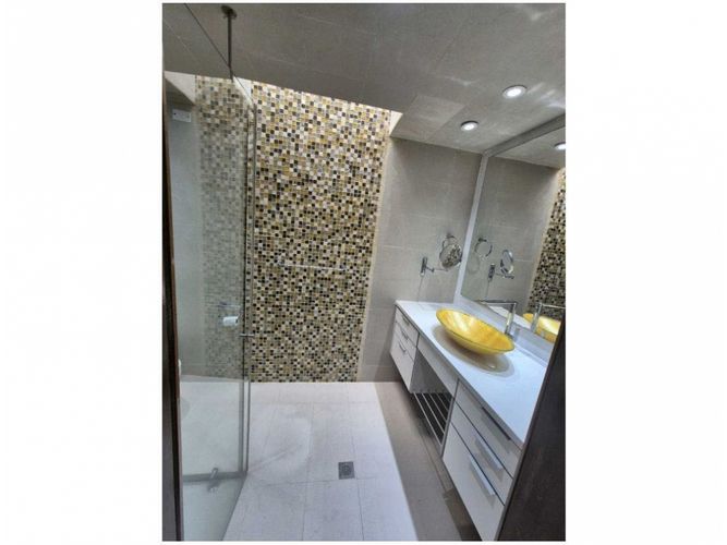 Apartamento en venta en San Patricio, Bogotá · foto 7 de 16