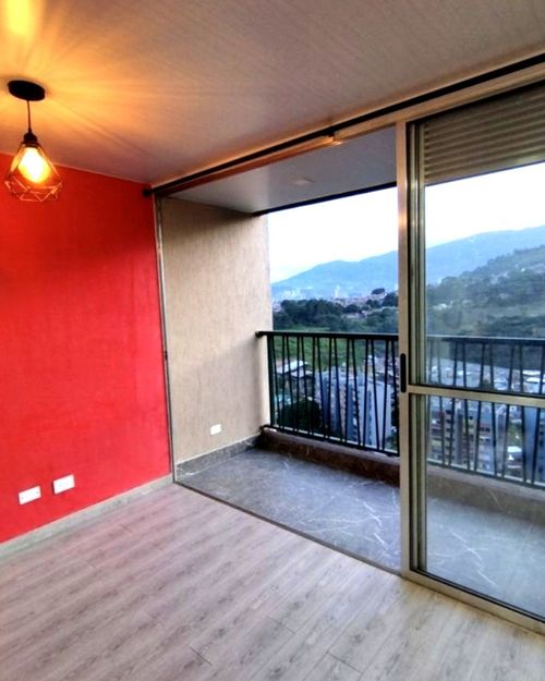 Apartamento en venta en Santa Maria No. 1, Itagüí · foto 3 de 11