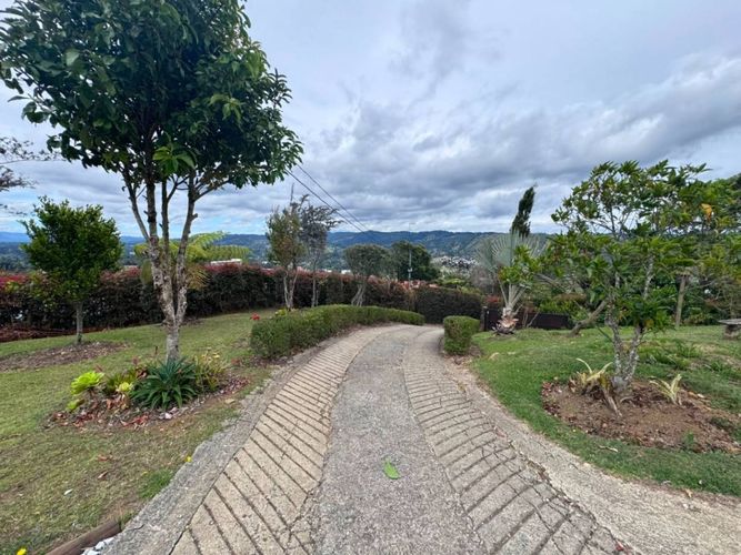 Finca en arriendo en La Charanga, Guarne, 250 m² · foto 24 de 24