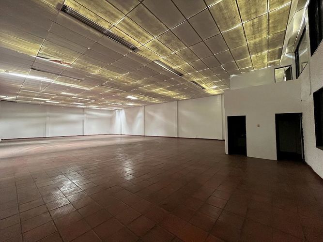 Bodega en arriendo en Laura Vicuña, Chía, 880 m² · foto 3 de 22