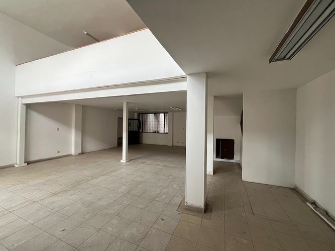 Bodega en arriendo en Laura Vicuña, Chía, 880 m² · foto 9 de 22