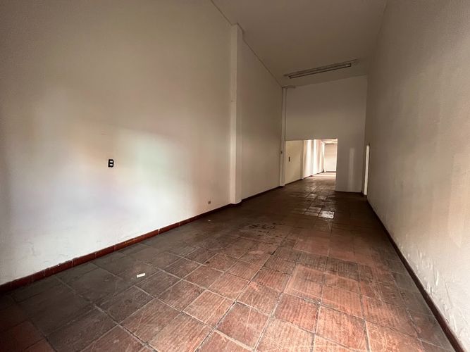 Bodega en arriendo en Laura Vicuña, Chía, 880 m² · foto 8 de 22