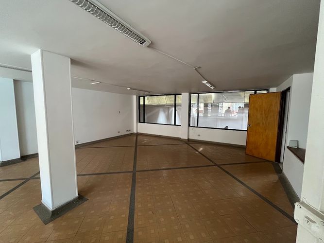 Bodega en arriendo en Laura Vicuña, Chía, 880 m² · foto 13 de 22