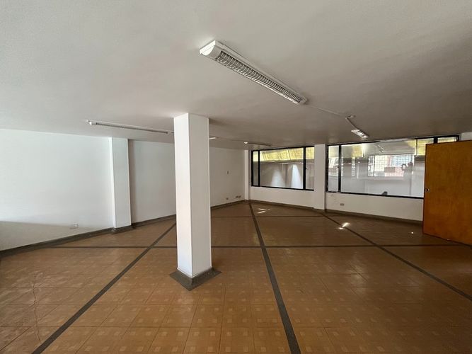 Bodega en arriendo en Laura Vicuña, Chía, 880 m² · foto 14 de 22