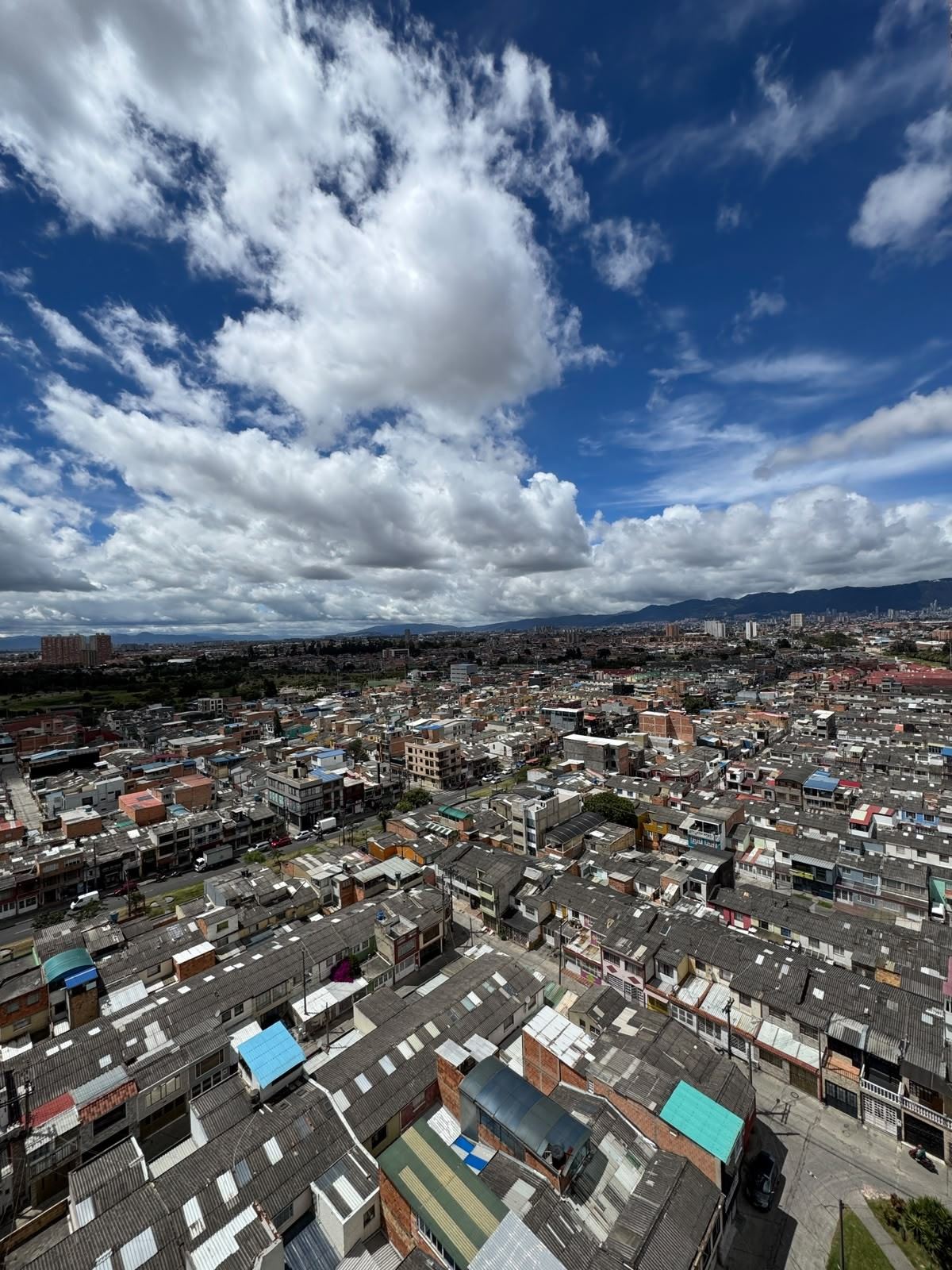 Apartamento en venta en Villa Del Rio, Bogotá · foto 3 de 17