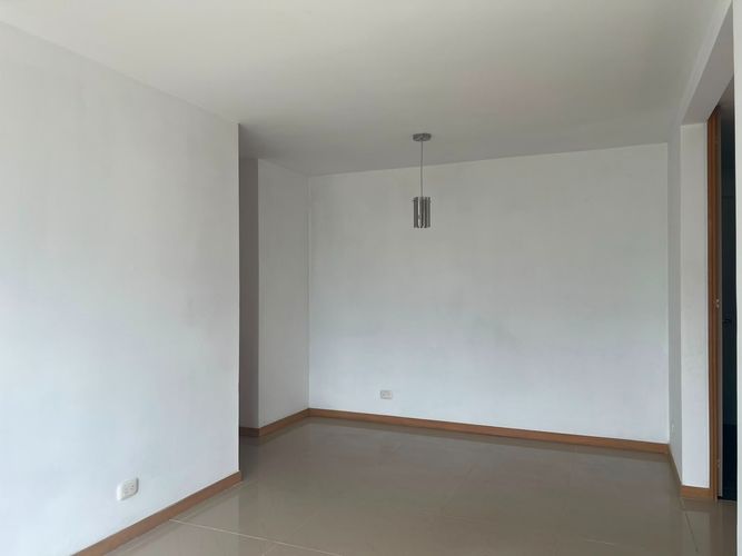Apartamento de 3 alcobas en venta en Las Antillas, Envigado, 65 m² · foto 6 de 13