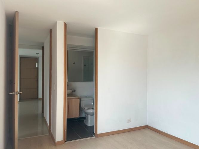 Apartamento de 3 alcobas en venta en Las Antillas, Envigado, 65 m² · foto 7 de 13