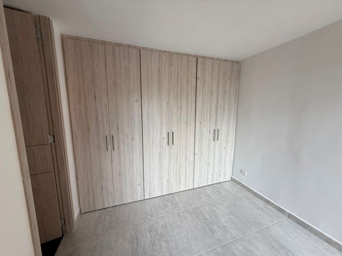 Apartamento de 3 alcobas en venta en Armenia, 57 m² · foto 10 de 24