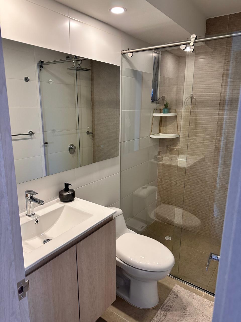 Apartamento en venta en Modelia, Bogotá · foto 2 de 18