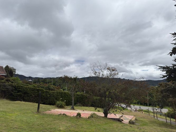 Lote en venta en San Rafael, La Calera, 1200 m² · foto 2 de 15